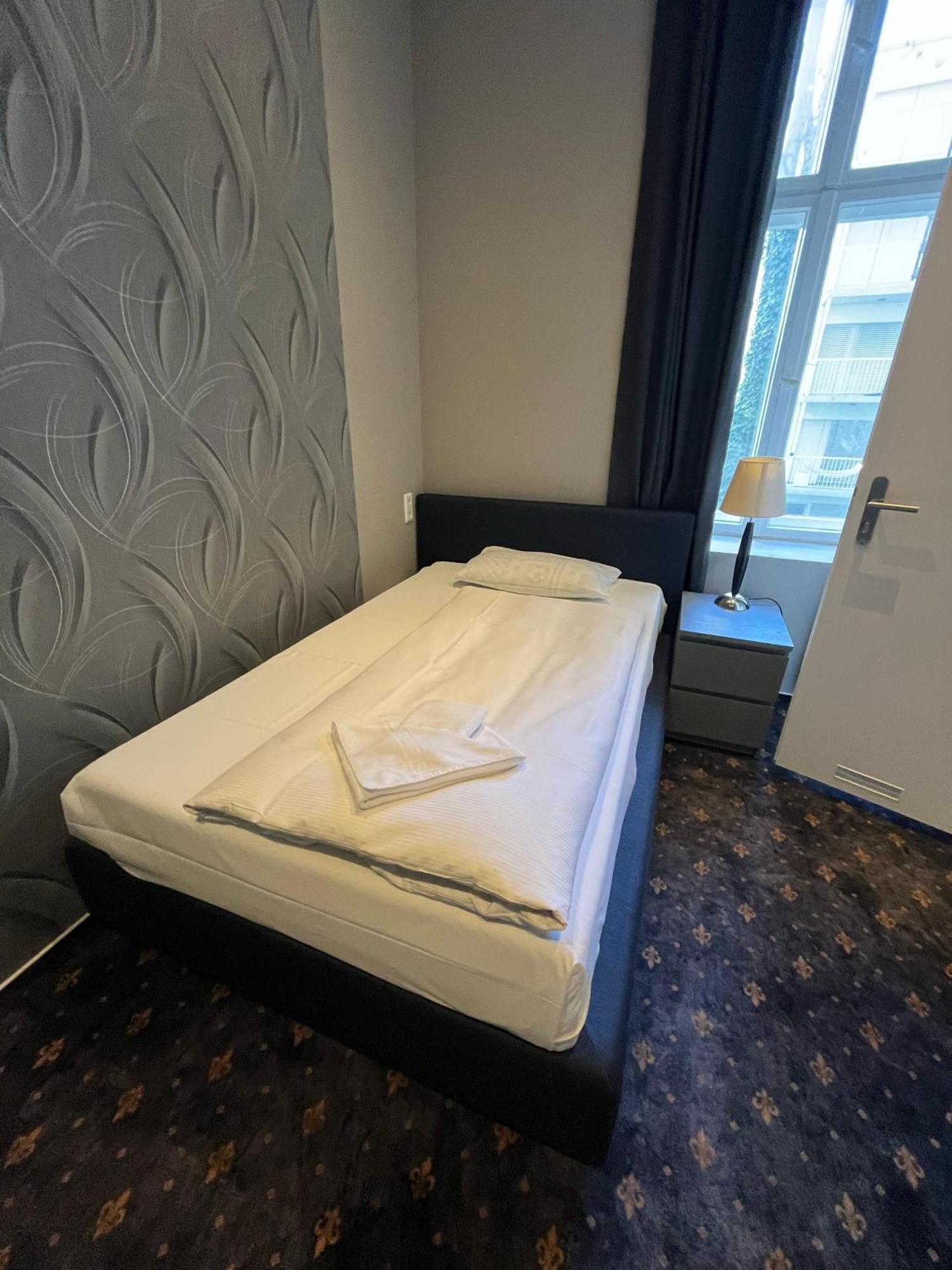 Hotel Gasteiner Hof Βερολίνο Εξωτερικό φωτογραφία